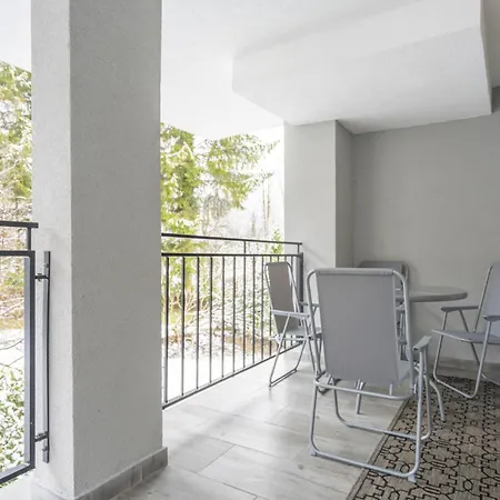 Karkonosky - Zacisze Azalia Apartmán *