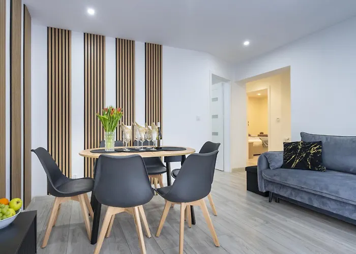 Karkonosky - Zacisze Azalia קרפאז'