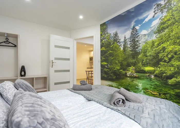 Karkonosky - Zacisze Azalia דירה