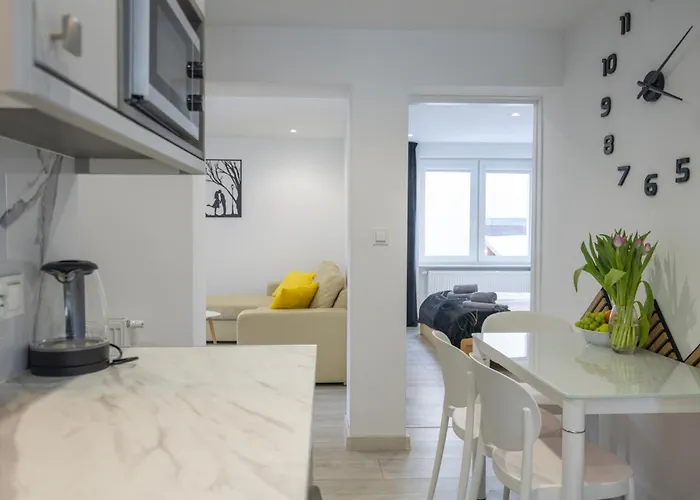 Karkonosky - Zacisze Azalia דירה קרפאז'